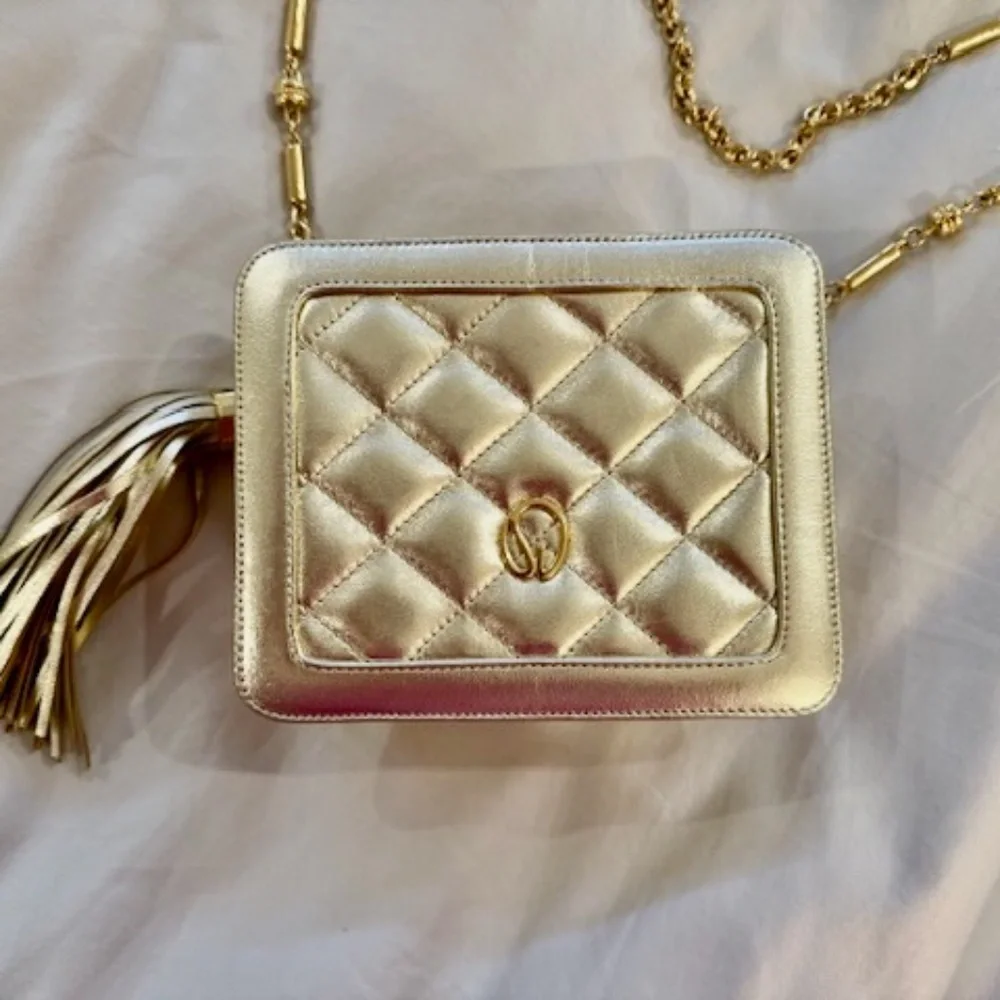 Vintage St. John Evening Bag - Picture 2 of 3